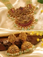 Emerald Temple Jewellery Necklace Set