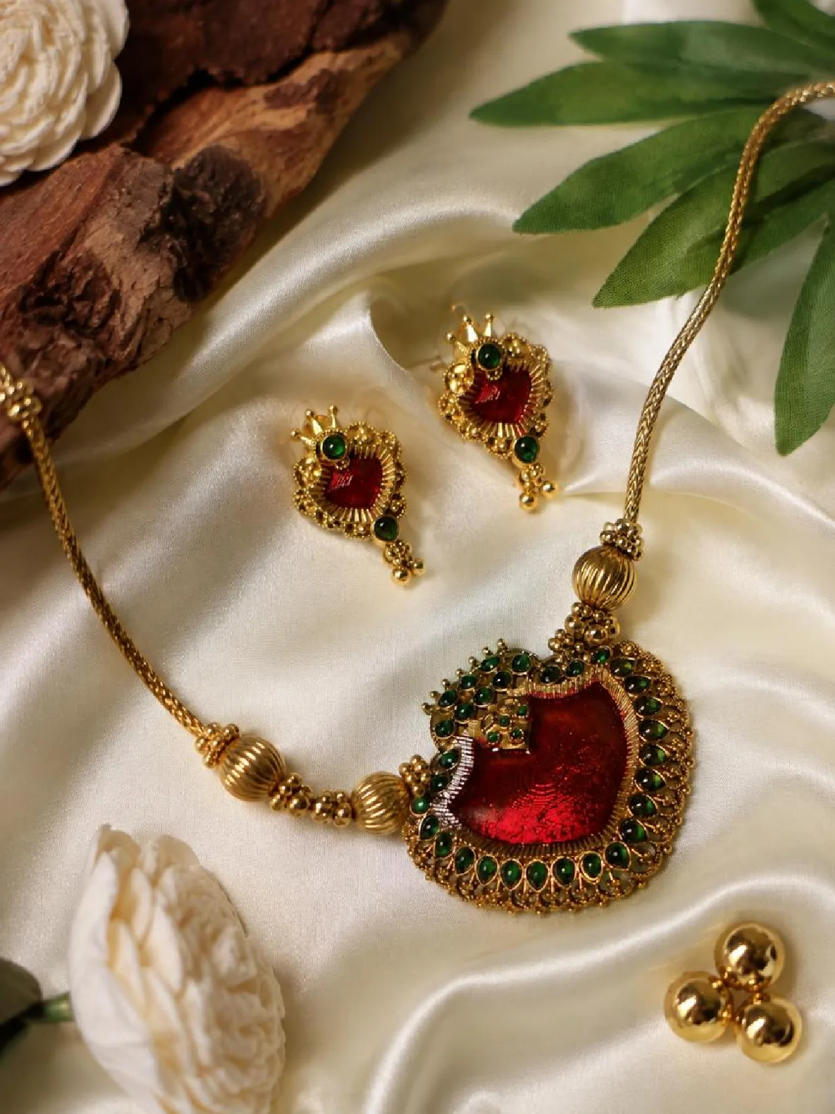 New Project - 2026-08-14T120103.945 Ruby Green Heritage Pendant Set - Image 1