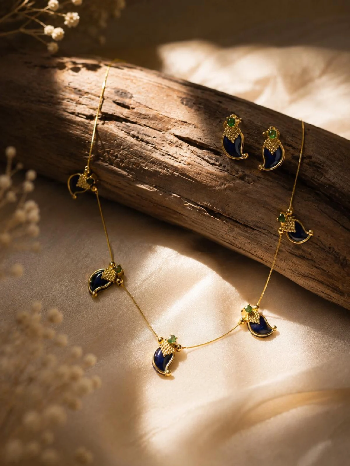 New Project - 2026-08-24T125614.804 Royal Blue & Green Stone Pendant Jewellery Set - Image 1